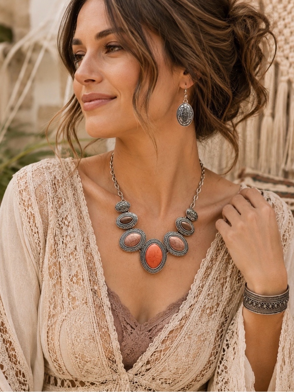 Silver tone textured jewelry set